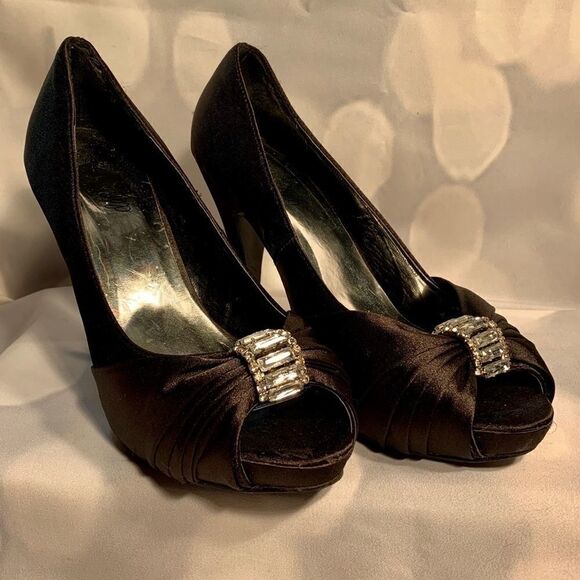 DEB BLACK SATIN OPEN TOE HIGH HEELS SIZE 9 - Picture 1 of 10